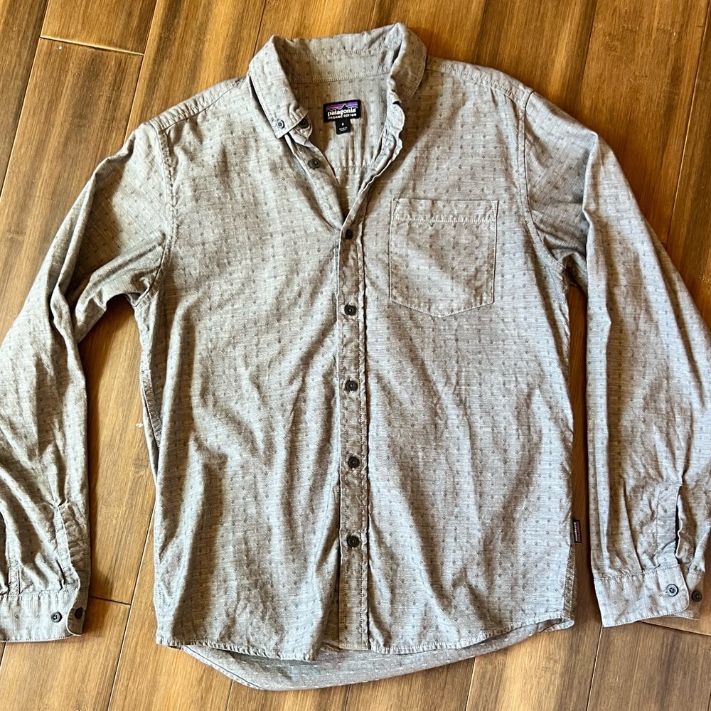 Men’s Patagonia Organic Cotton Button Up Shirt